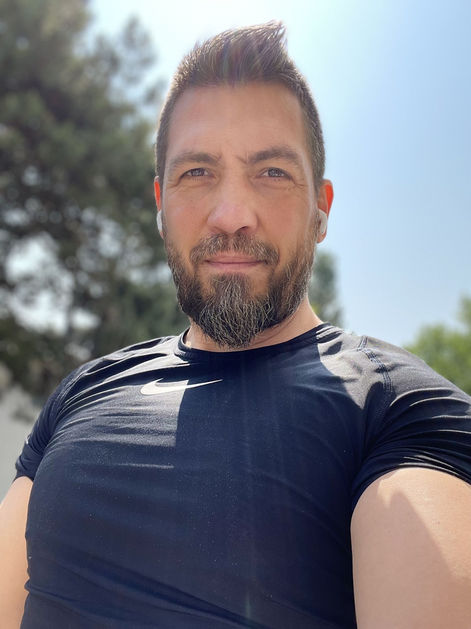 Bodogán Iván portrait lifestyle- és agilis business mentor, coach