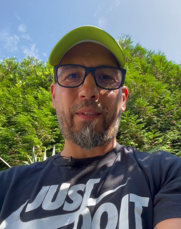 Bodogán Iván portrait lifestyle- és agilis business mentor, coach
