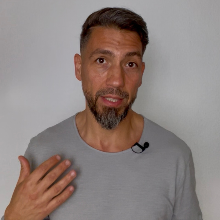 Az igazság ajtó – nem fal.