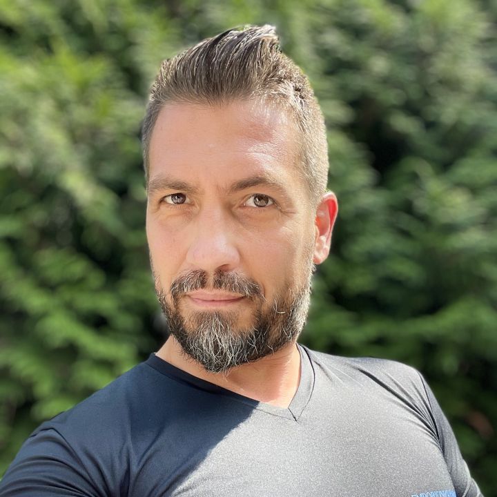 Mindent megteszek, csak ne kelljen felemelni a seggem.