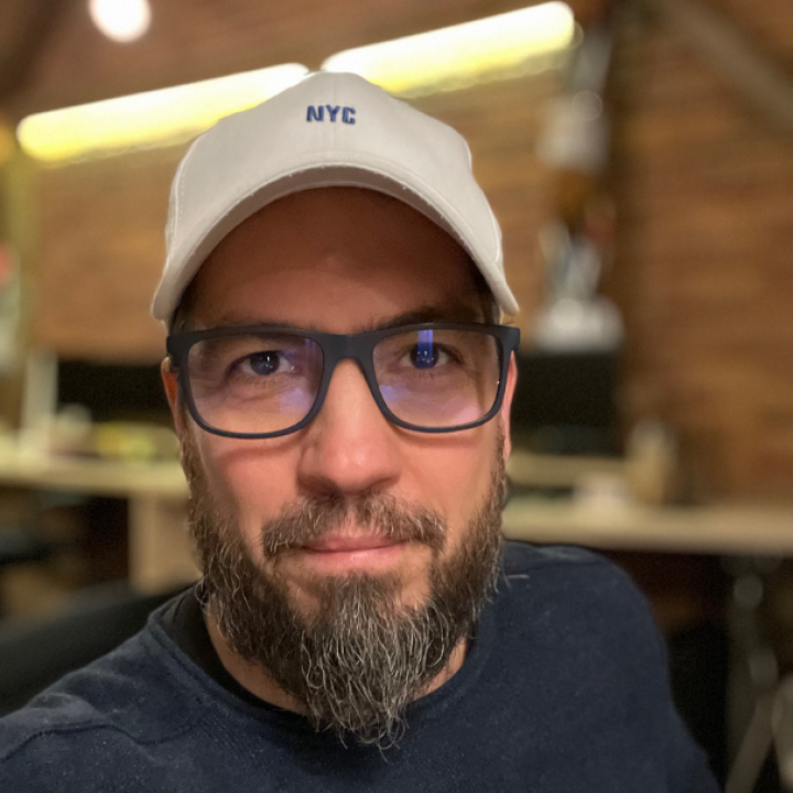 A világon mindenki a boldogságot hajszolja!